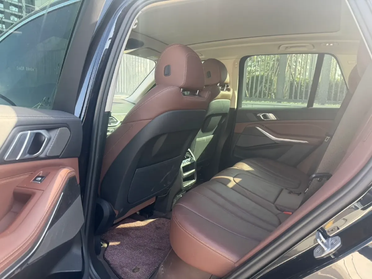 2021 BMW X5 3.0T 340HP L6 8AT,autocango,china used car exporter,china ev exporter,chinese used car exporter,chinese used ev exporter