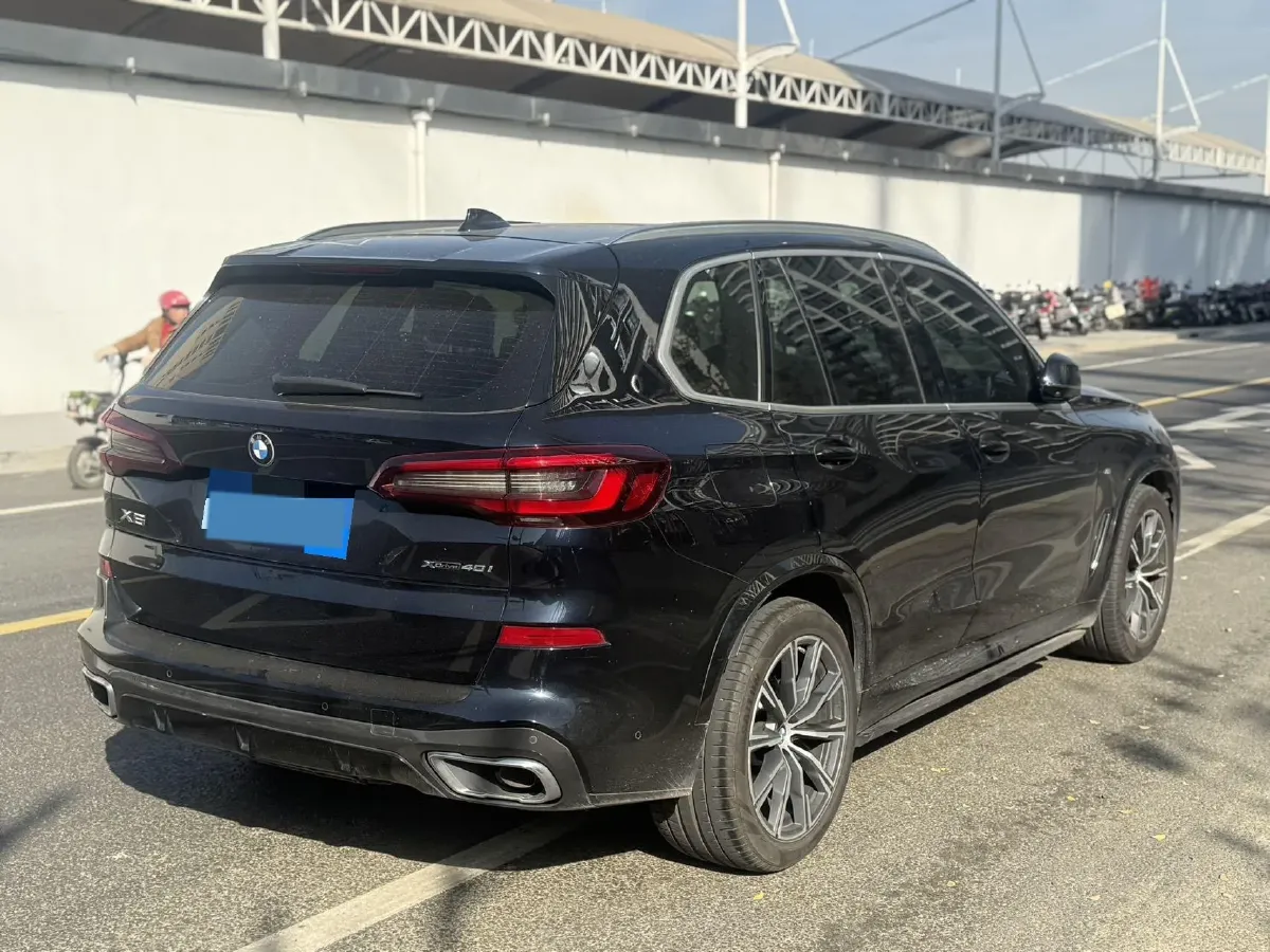2021 BMW X5 3.0T 340HP L6 8AT,autocango,china used car exporter,china ev exporter,chinese used car exporter,chinese used ev exporter