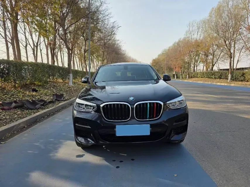 2021 BMW X4 2.0T 184HP L4 8AT,autocango,china used car exporter,china ev exporter,chinese used car exporter,chinese used ev exporter