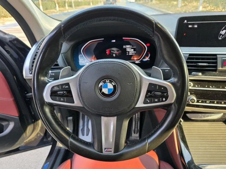 2021 BMW X4 2.0T 184HP L4 8AT,autocango,china used car exporter,china ev exporter,chinese used car exporter,chinese used ev exporter