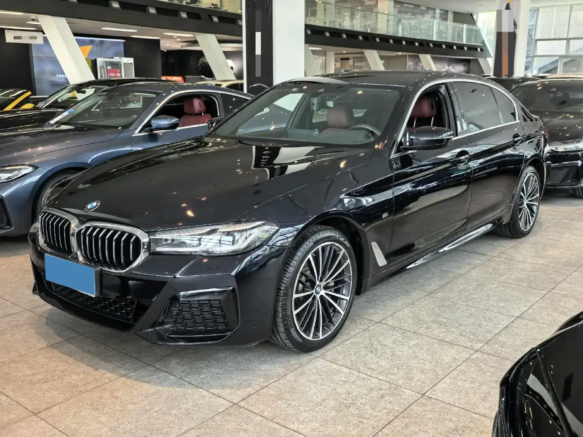 2021 BMW 5 Series 2.0T 252HP L4 8AT