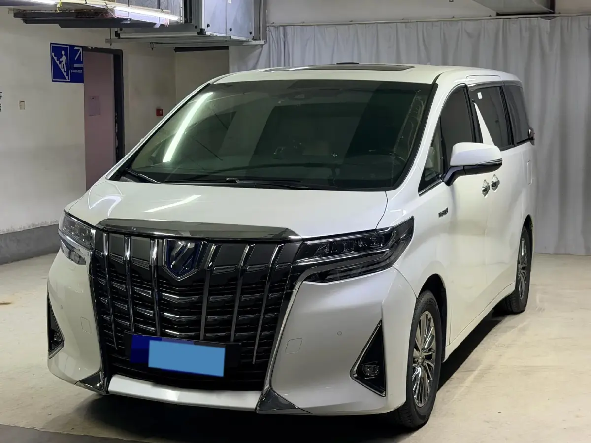 2021 Toyota Alphard 2.5L 117HP L4 E-CVT Hybrid