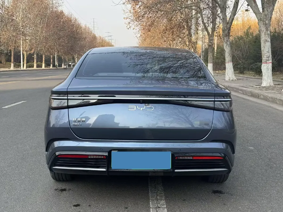 2025 BYD Seal07 DM-i 1.5L 101HP L4 E-CVT PHEV 17.6KWH,autocango,china used car exporter,china ev exporter,chinese used car exporter,chinese used ev exporter