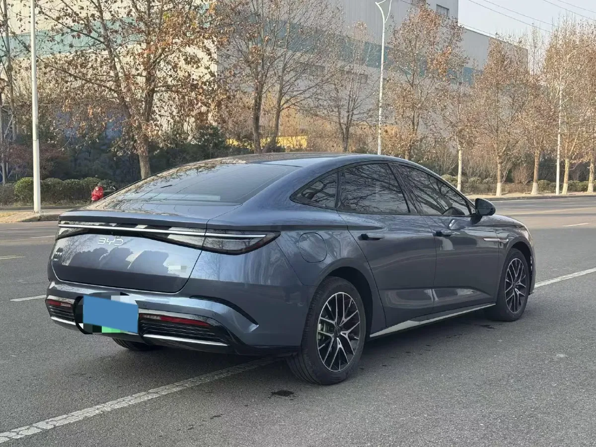 2025 BYD Seal07 DM-i 1.5L 101HP L4 E-CVT PHEV 17.6KWH,autocango,china used car exporter,china ev exporter,chinese used car exporter,chinese used ev exporter