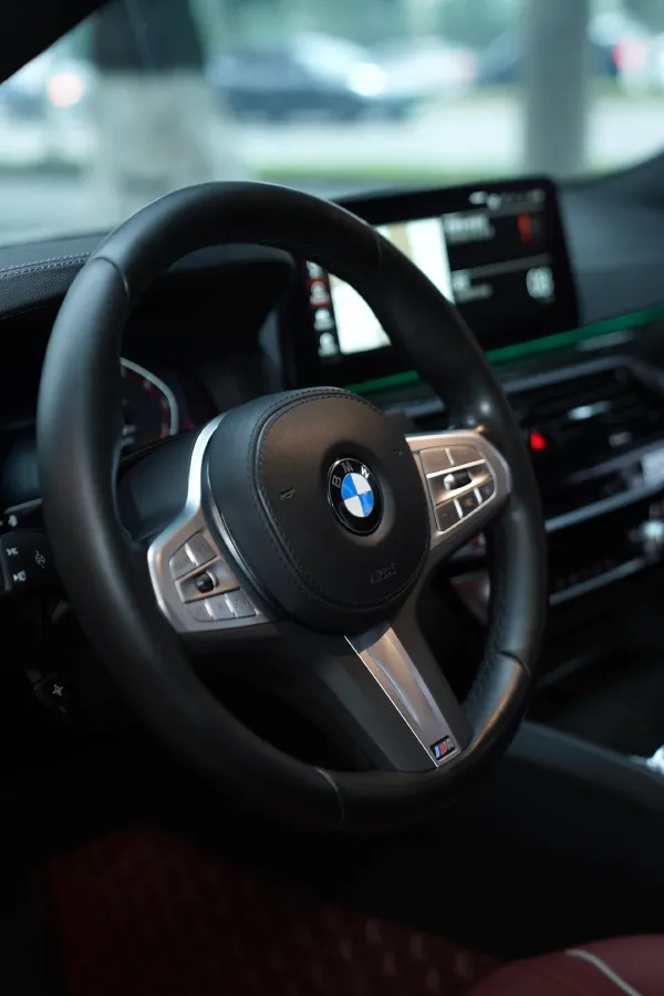 2022 BMW 5 Series 2.0T 184HP L4 8AT,autocango,china used car exporter,china ev exporter,chinese used car exporter,chinese used ev exporter