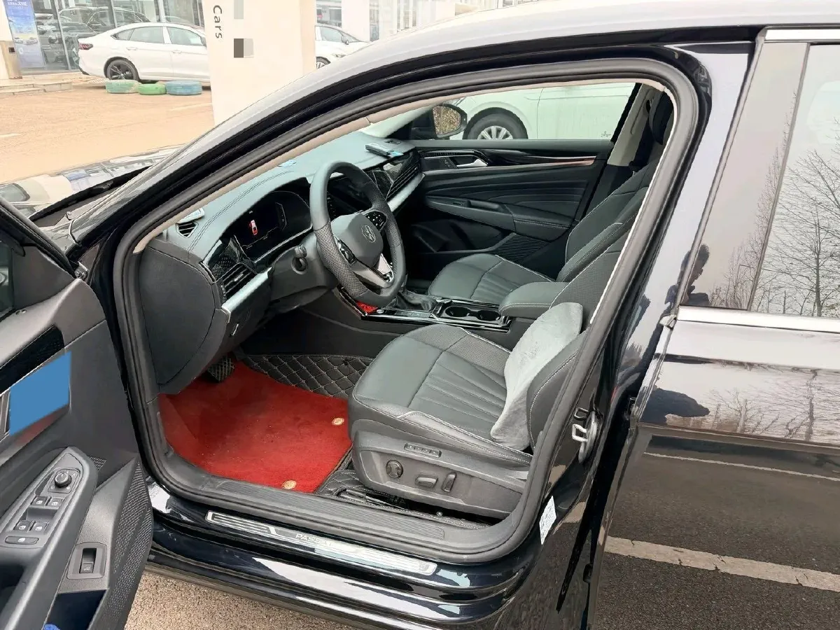 2024 Volkswagen Passat 2.0T 220HP L4 7DCT,autocango,china used car exporter,china ev exporter,chinese used car exporter,chinese used ev exporter