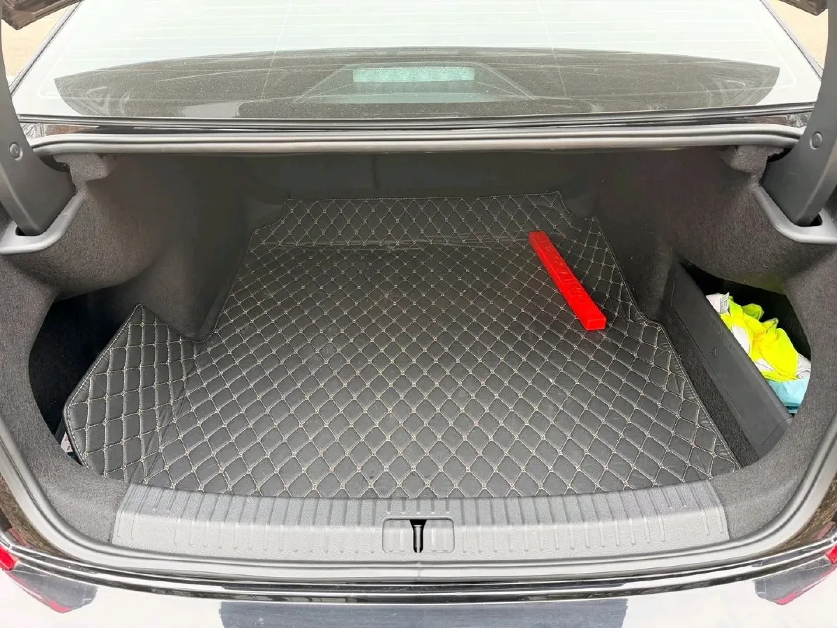 2024 Volkswagen Passat 2.0T 220HP L4 7DCT,autocango,china used car exporter,china ev exporter,chinese used car exporter,chinese used ev exporter