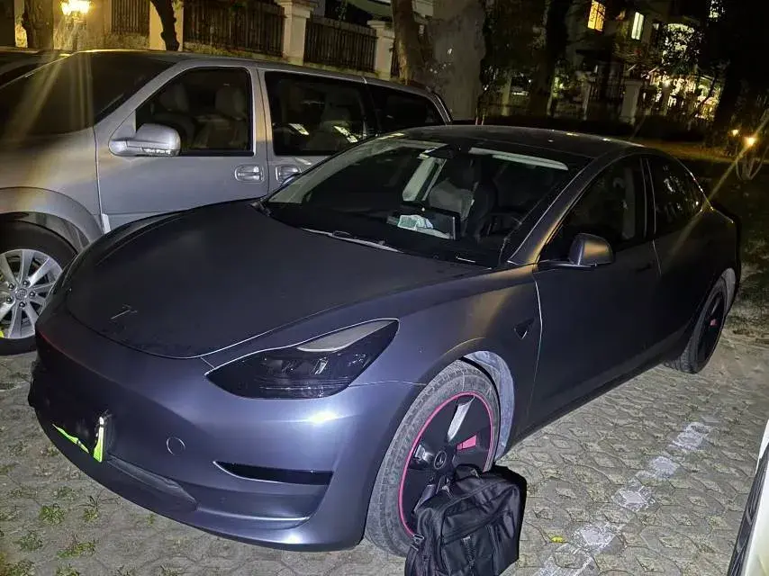 2022 Tesla Model 3 BEV 60KWH