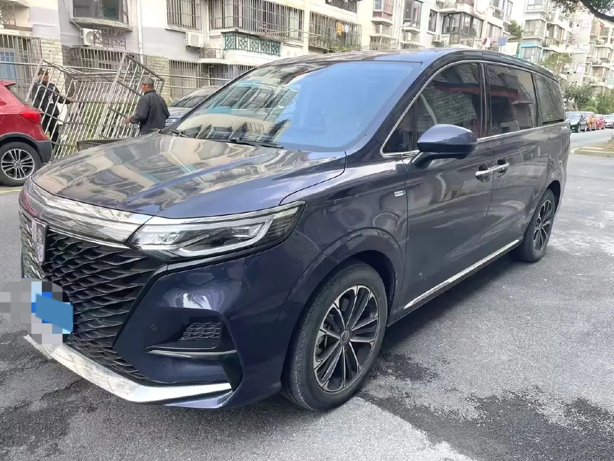 2021 Roewe iMAX8 2.0T 234HP L4 8AT