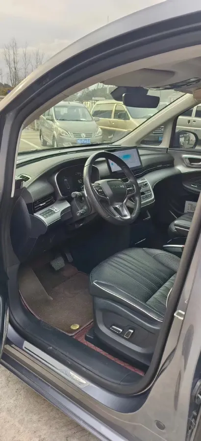 2021 Roewe iMAX8 2.0T 234HP L4 8AT,autocango,china used car exporter,china ev exporter,chinese used car exporter,chinese used ev exporter