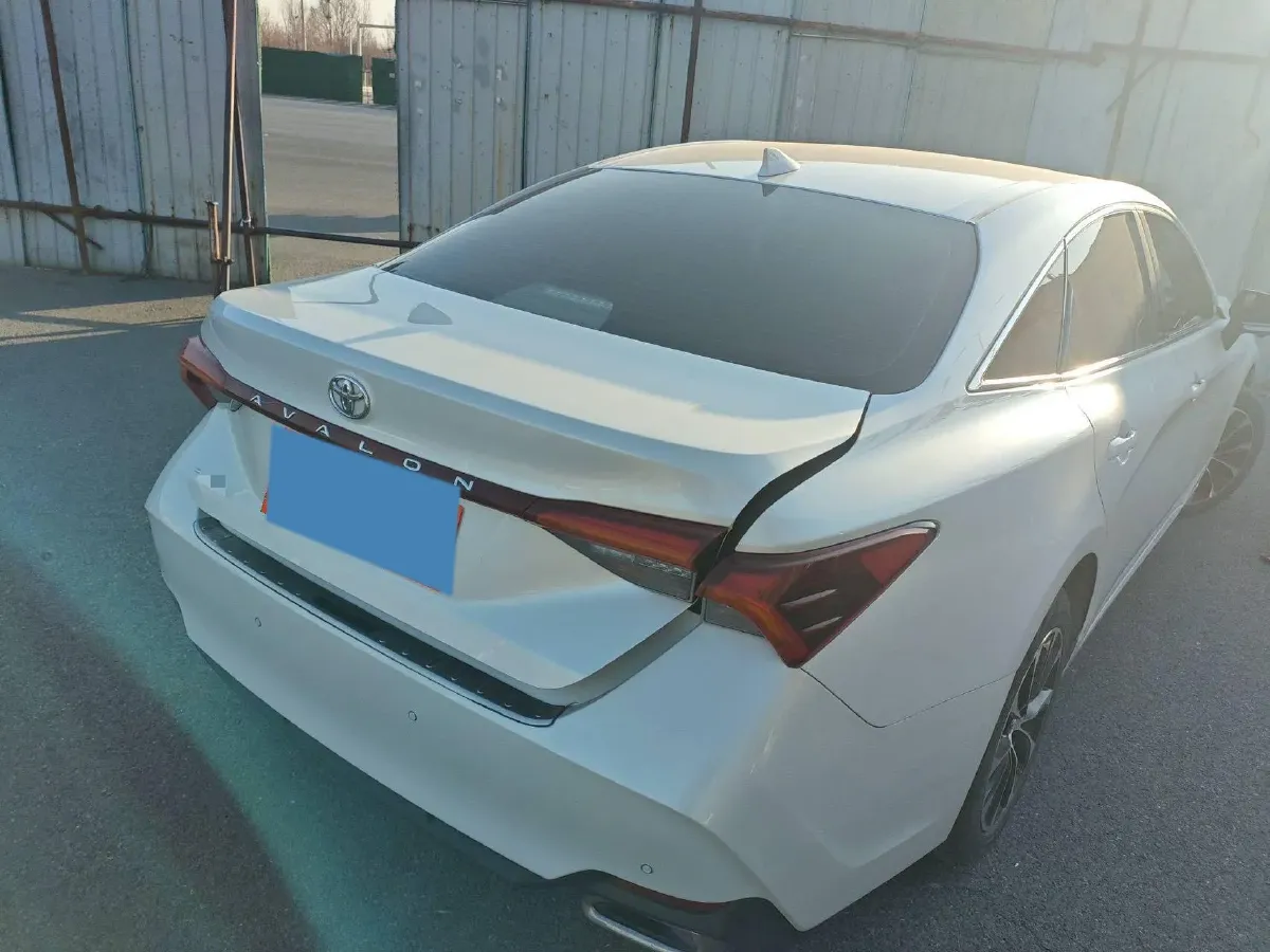 2022 Toyota Avalon 2.0L 178HP L4 CVT,autocango,china used car exporter,china ev exporter,chinese used car exporter,chinese used ev exporter