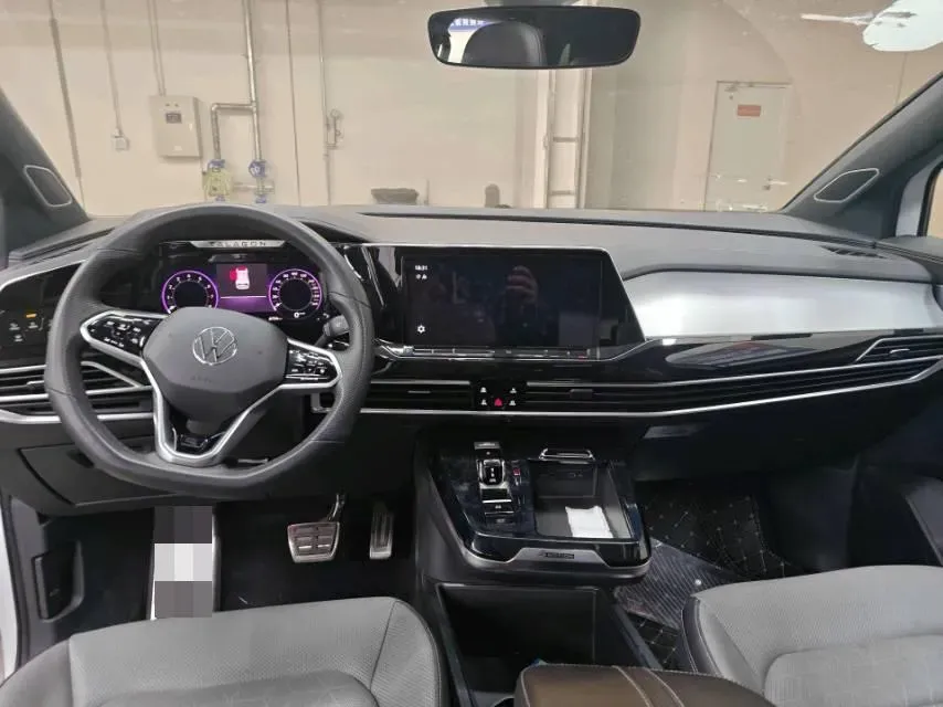 2023 Volkswagen Talagon 2.0T 220HP L4 7DCT,autocango,china used car exporter,china ev exporter,chinese used car exporter,chinese used ev exporter