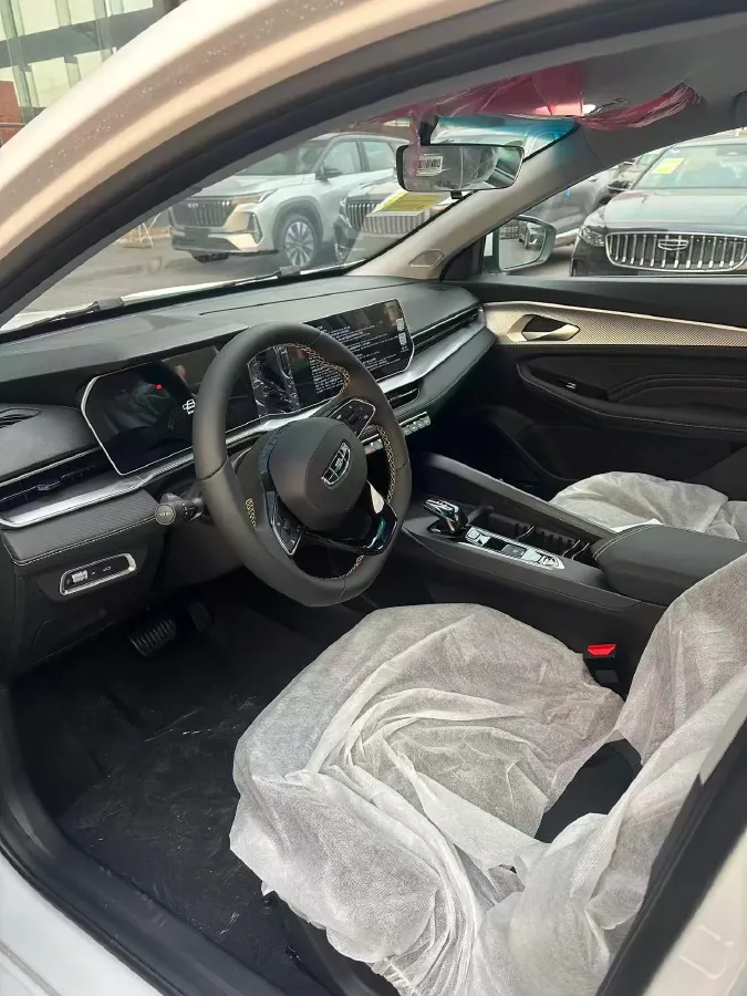 2024 Geely Binray 1.5T 181HP L4 7DCT,autocango,china used car exporter,china ev exporter,chinese used car exporter,chinese used ev exporter