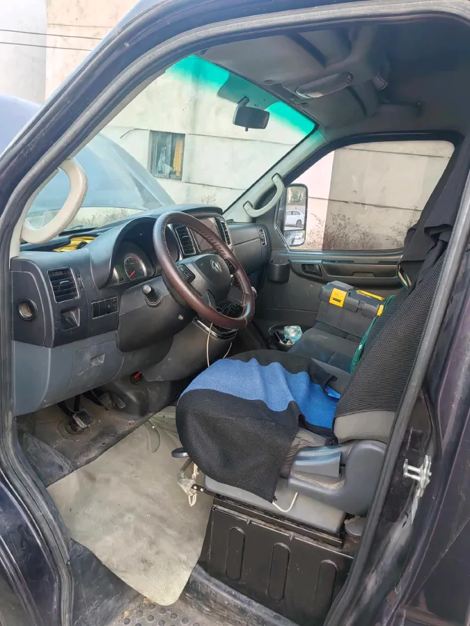 2021 DongFeng DFAC YuFeng 2.0T 136HP L4 6MT,autocango,china used car exporter,china ev exporter,chinese used car exporter,chinese used ev exporter