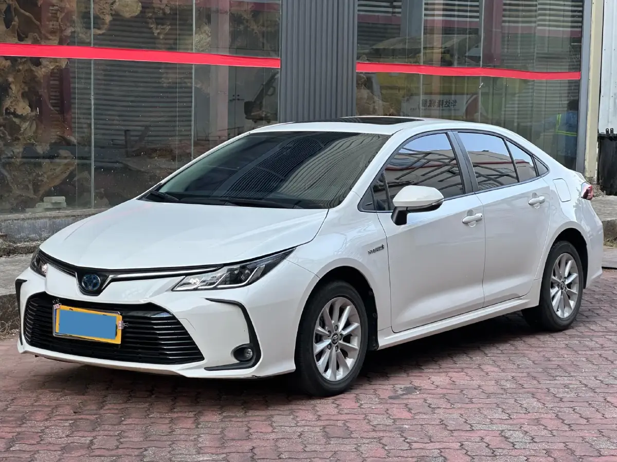2021 Toyota Corolla 1.8L 98HP L4 E-CVT Hybrid