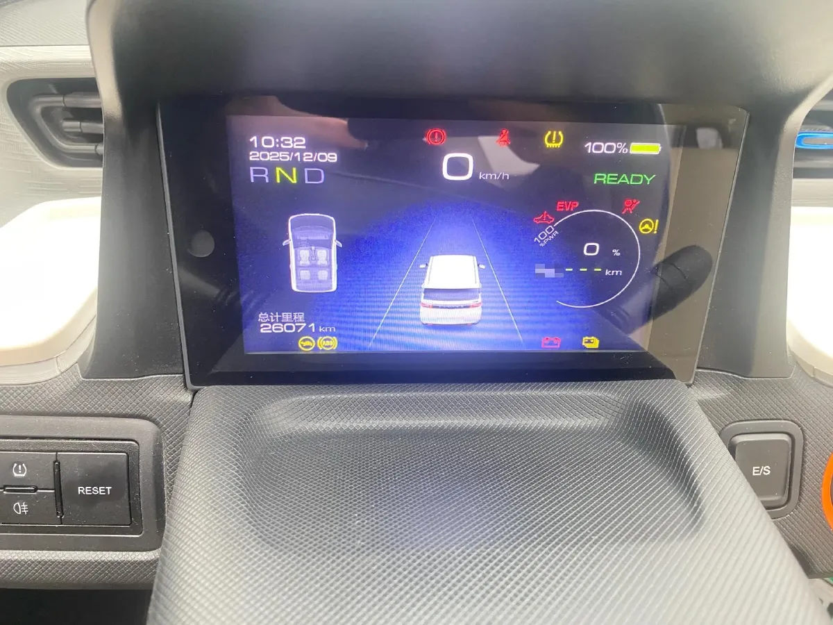 2020 WuLing HongGuang MINI EV BEV 9KWH,autocango,china used car exporter,china ev exporter,chinese used car exporter,chinese used ev exporter