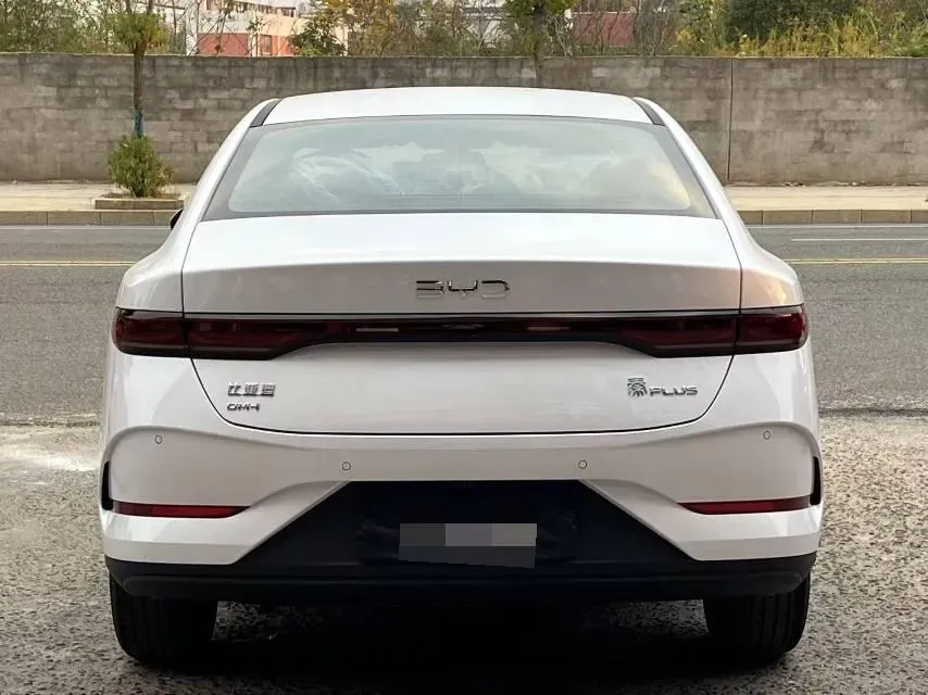 2025 BYD Qin Plus 1.5L 101HP L4 E-CVT PHEV 7.68KWH,autocango,china used car exporter,china ev exporter,chinese used car exporter,chinese used ev exporter