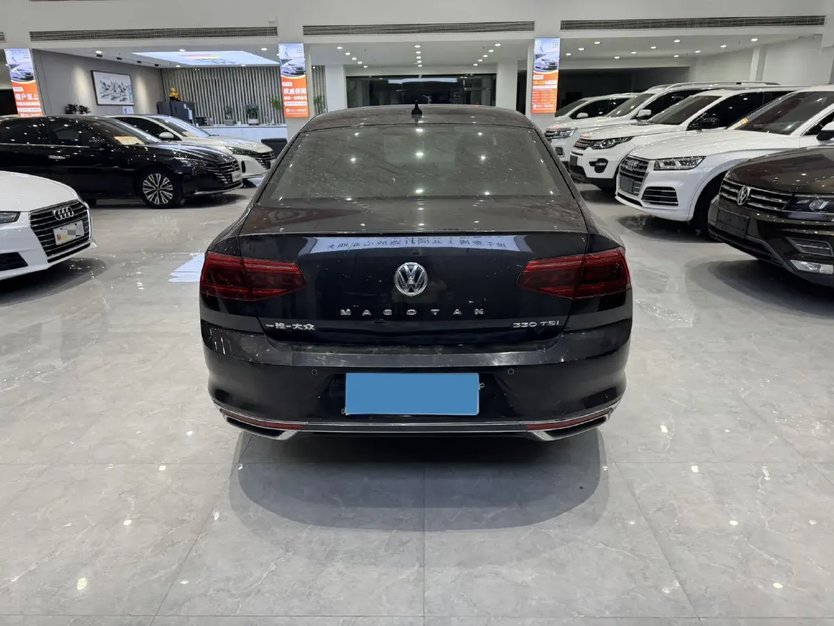 2020 Volkswagen Magotan 2.0T 186HP L4 7DCT,autocango,china used car exporter,china ev exporter,chinese used car exporter,chinese used ev exporter