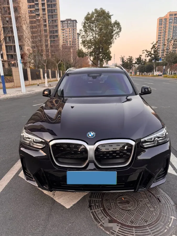 2023 BMW iX3 BEV 80KWH,autocango,china used car exporter,china ev exporter,chinese used car exporter,chinese used ev exporter