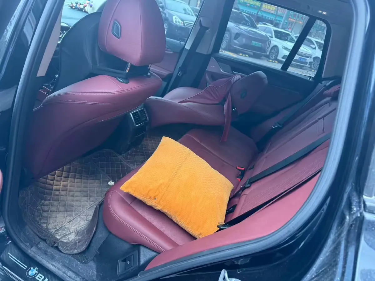 2022 BMW X3 2.0T 252HP L4 8AT,autocango,china used car exporter,china ev exporter,chinese used car exporter,chinese used ev exporter