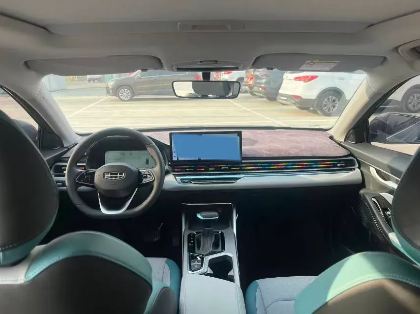 2022 Geely Emgrand 1.5L 114HP L4 CVT,autocango,china used car exporter,china ev exporter,chinese used car exporter,chinese used ev exporter