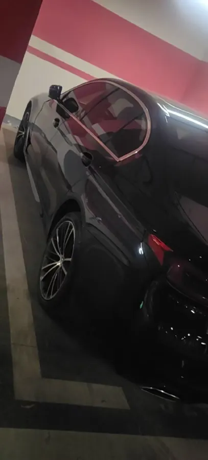 2023 BMW 5 Series 2.0T 245HP L4 8AT,autocango,china used car exporter,china ev exporter,chinese used car exporter,chinese used ev exporter