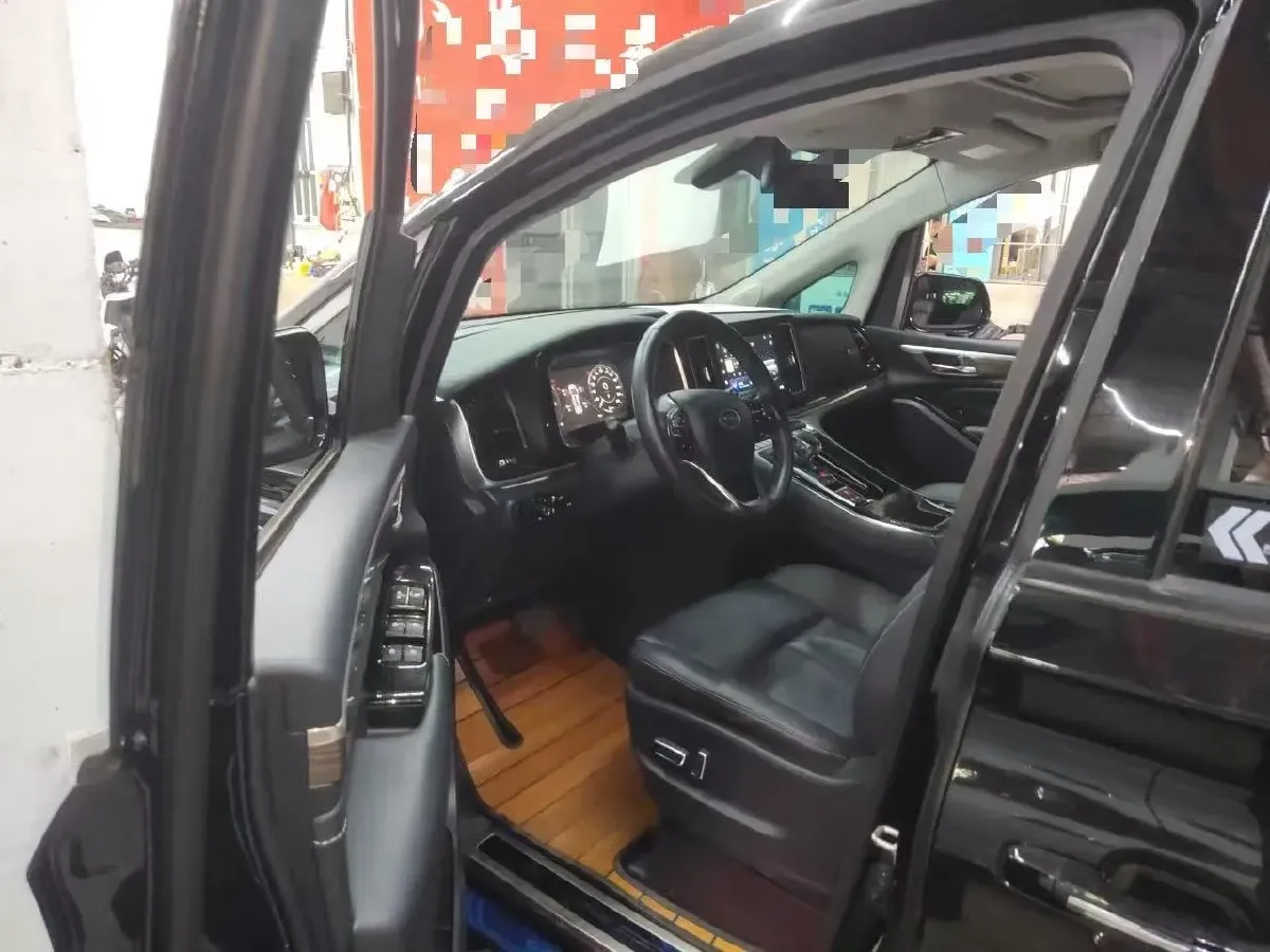 2021 GAC Trumpchi M8 2.0T 252HP L4 8AT,autocango,china used car exporter,china ev exporter,chinese used car exporter,chinese used ev exporter