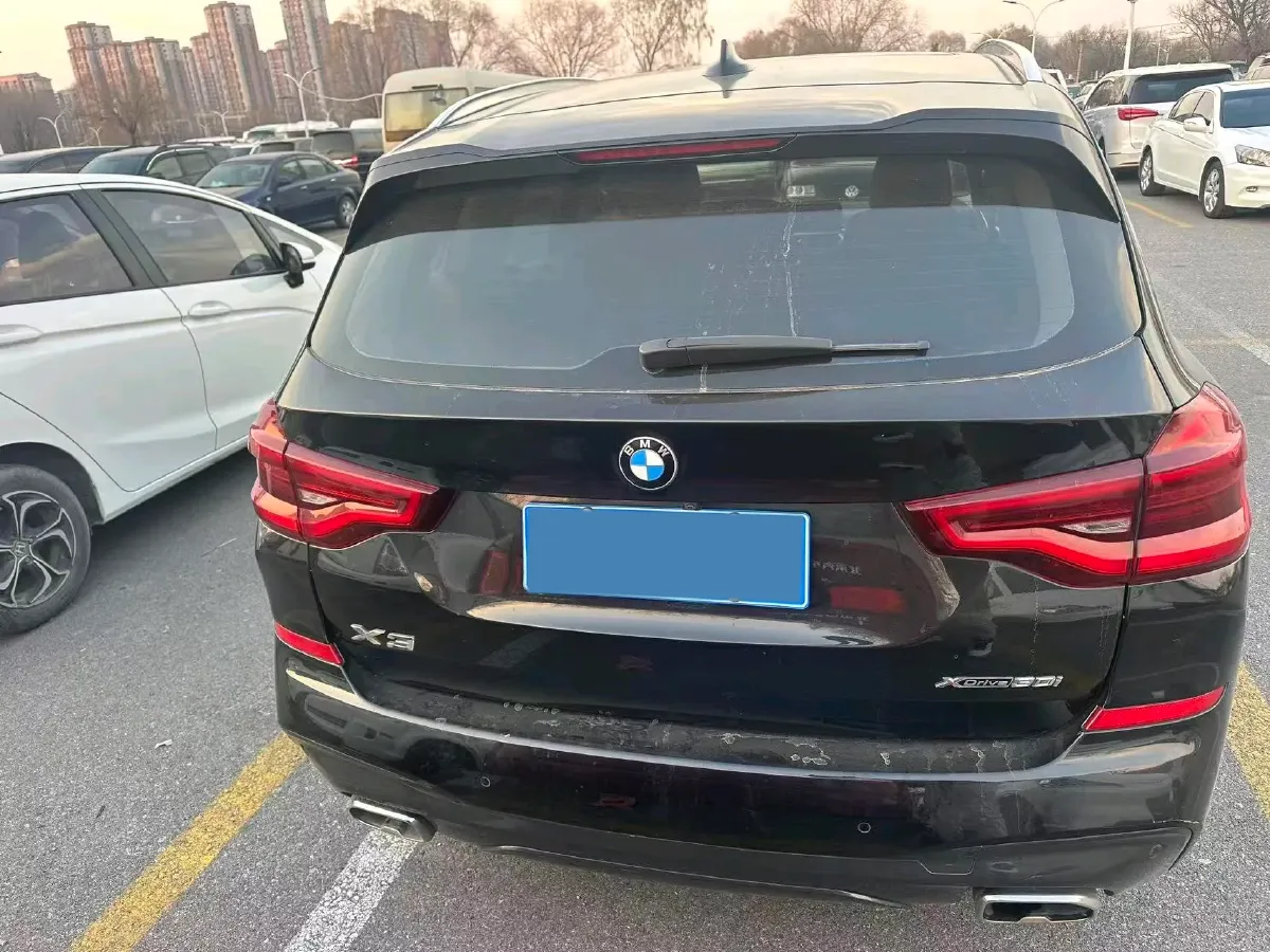 2021 BMW X3 2.0T 252HP L4 8AT,autocango,china used car exporter,china ev exporter,chinese used car exporter,chinese used ev exporter