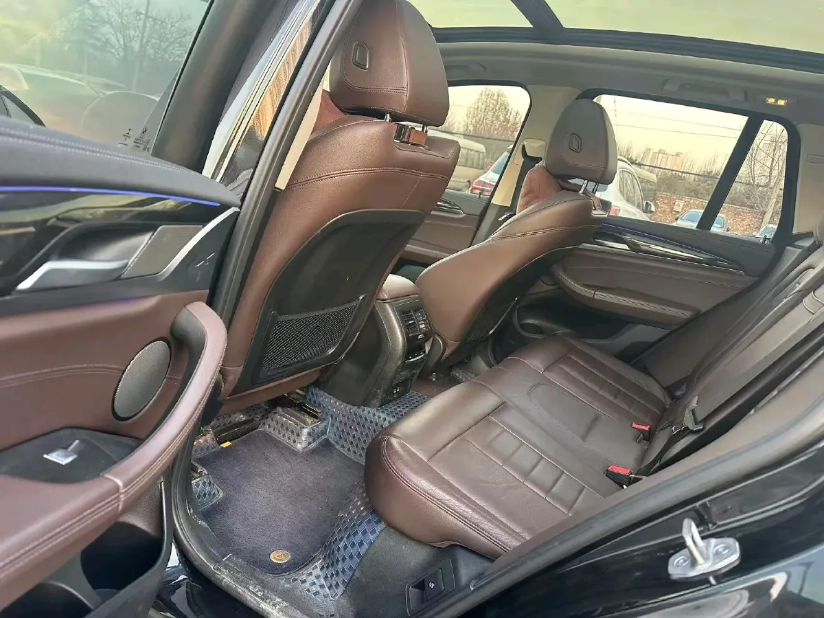 2021 BMW X3 2.0T 252HP L4 8AT,autocango,china used car exporter,china ev exporter,chinese used car exporter,chinese used ev exporter