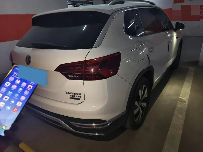 2019 MINI CLUBMAN 1.5T 102HP L3 6AT,autocango,china used car exporter,china ev exporter,chinese used car exporter,chinese used ev exporter