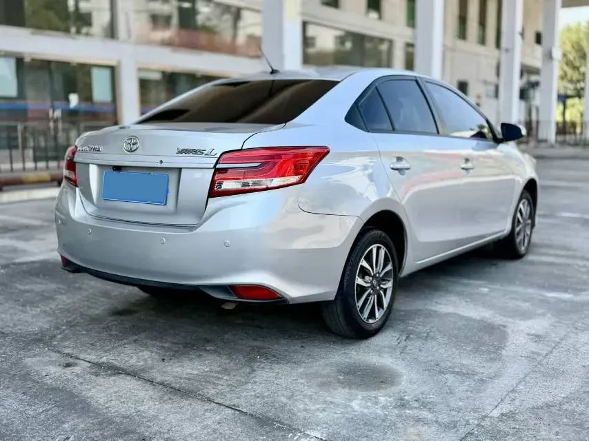 2021 Toyota Yaris L 1.5L 112HP L4 CVT,autocango,china used car exporter,china ev exporter,chinese used car exporter,chinese used ev exporter