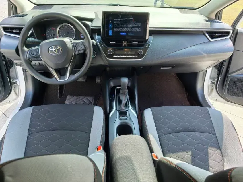 2021 Toyota Corolla 1.2T 116HP L4 CVT,autocango,china used car exporter,china ev exporter,chinese used car exporter,chinese used ev exporter