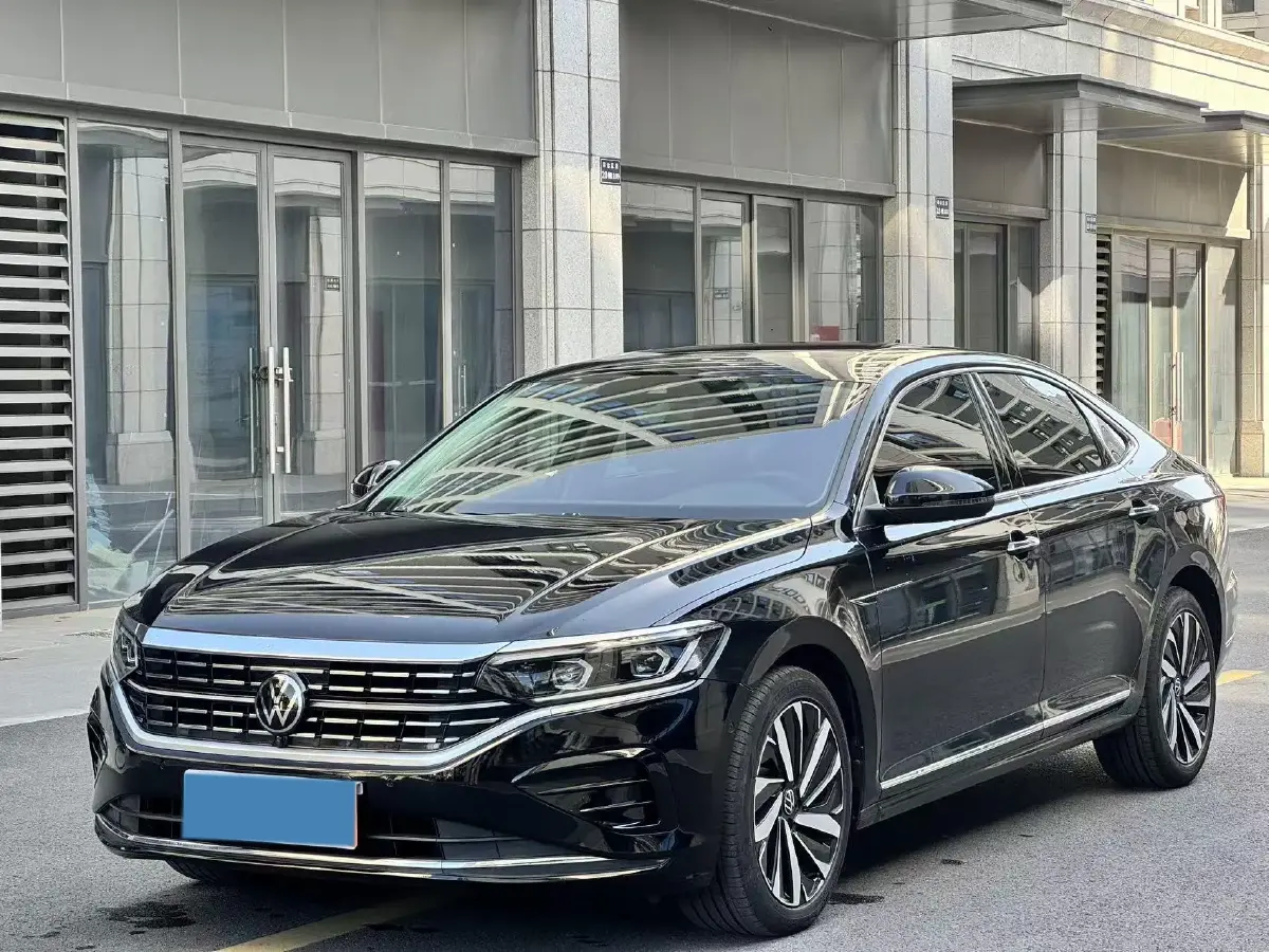 2022 Xpeng P7 BEV 60.2KWH