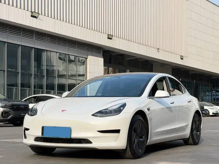 2020 Tesla Model 3 BEV 52KWH