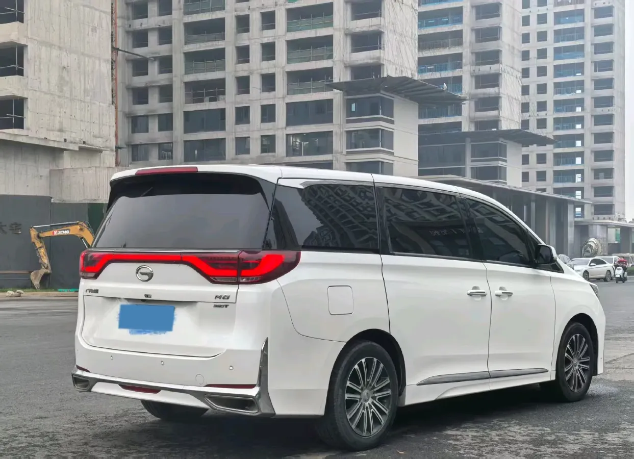 2021 GAC Trumpchi M8 2.0T 252HP L4 8AT,autocango,china used car exporter,china ev exporter,chinese used car exporter,chinese used ev exporter