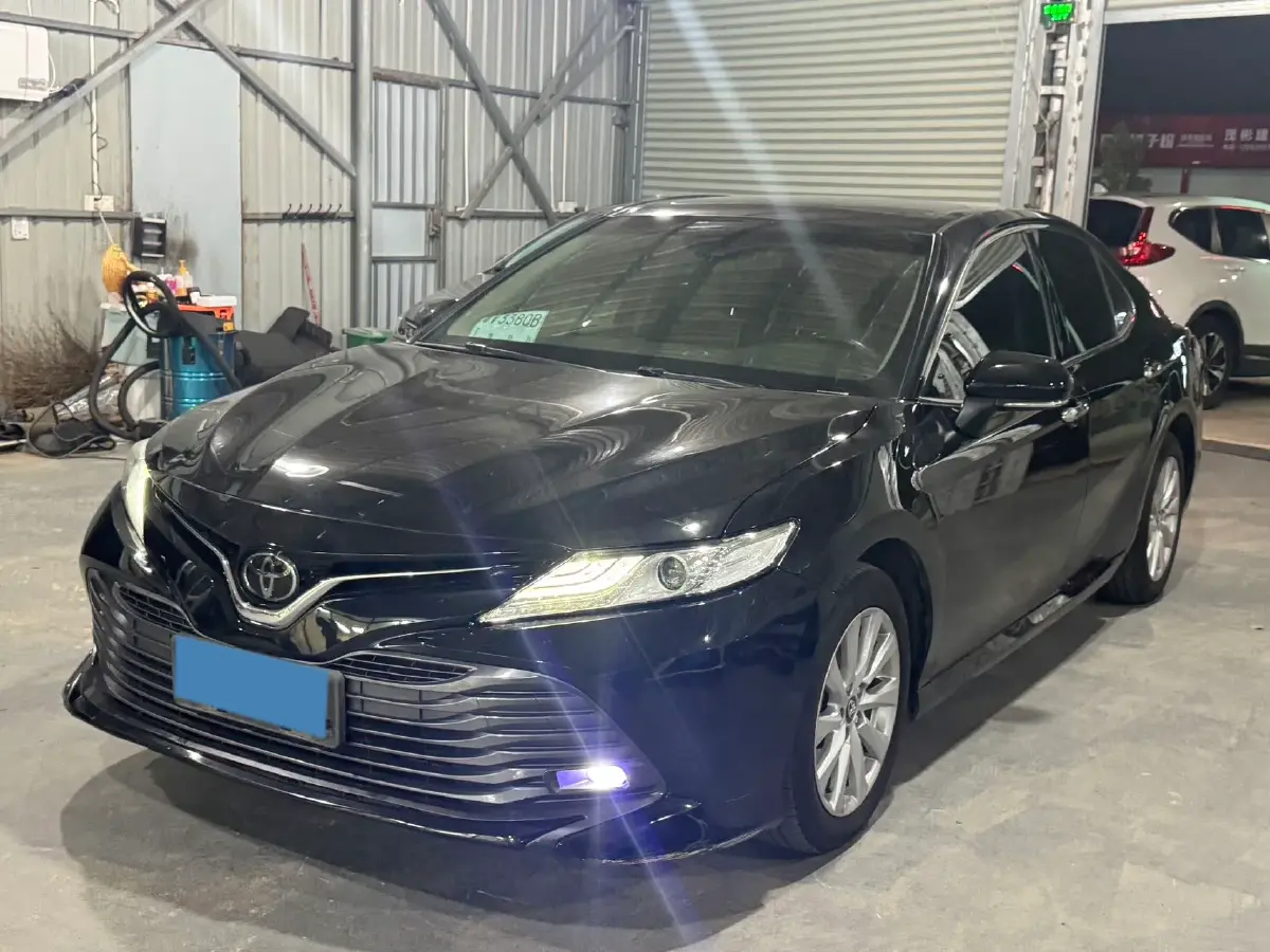 2019 Toyota Camry 2.0L 178HP L4 CVT