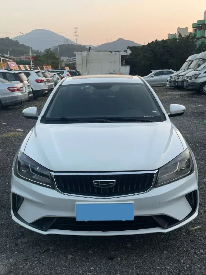 2021 BaoJun 530 1.5T 147HP L4 CVT,autocango,china used car exporter,china ev exporter,chinese used car exporter,chinese used ev exporter