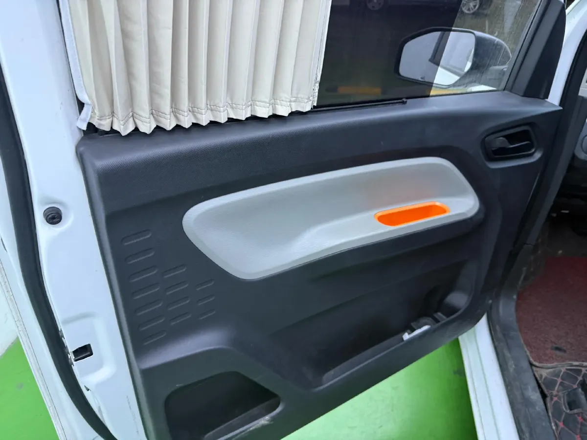 2020 WuLing HongGuang MINI EV BEV 13.8KWH,autocango,china used car exporter,china ev exporter,chinese used car exporter,chinese used ev exporter