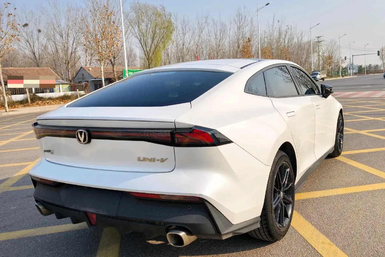 2023 ChangAn UNI-V 1.5T 188HP L4 7DCT,autocango,china used car exporter,china ev exporter,chinese used car exporter,chinese used ev exporter