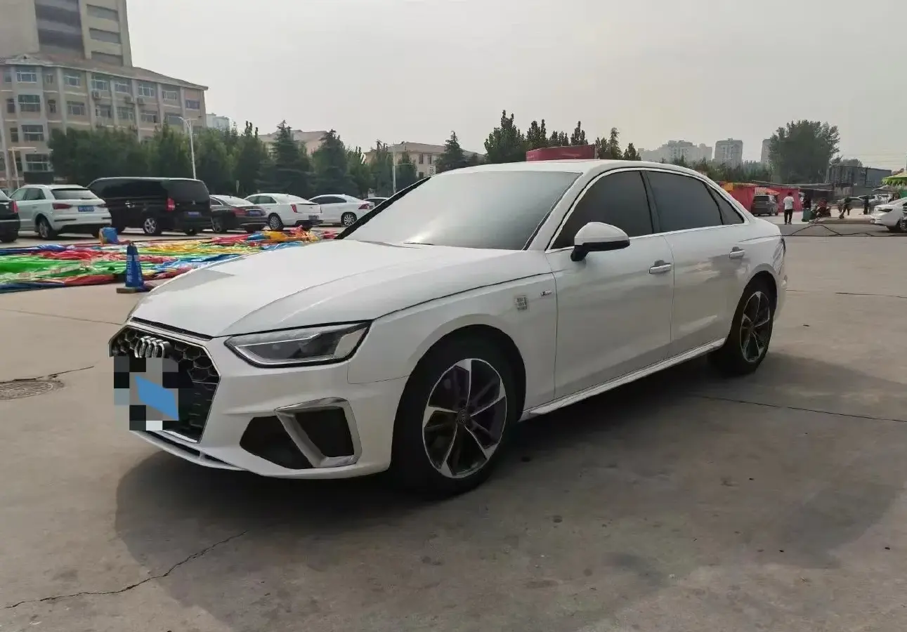 2020 Audi A4L 2.0T 190HP L4 7DCT