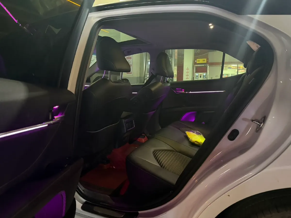 2022 Toyota Camry 2.0L 178HP L4 CVT,autocango,china used car exporter,china ev exporter,chinese used car exporter,chinese used ev exporter