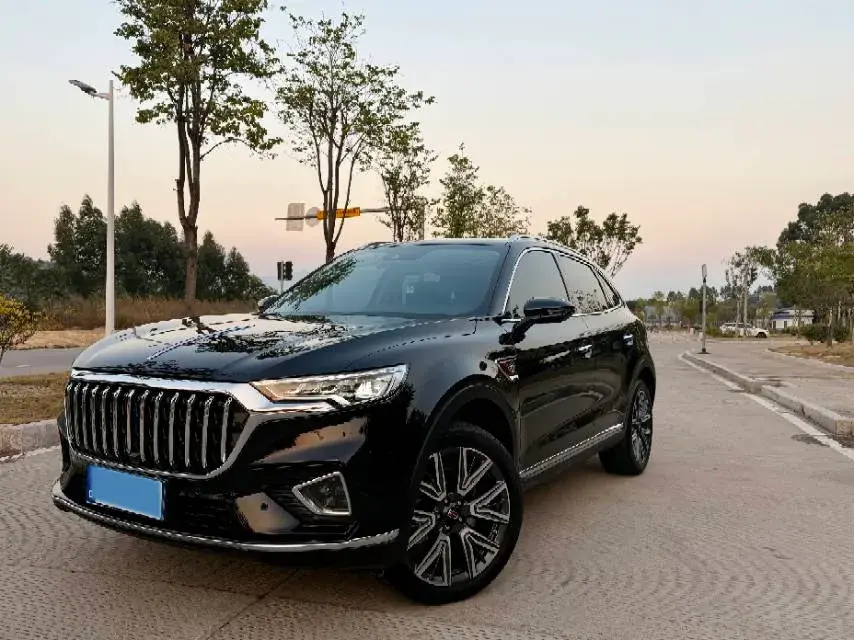 2022 HongQi HS5 2.0T 224HP L4 6AT