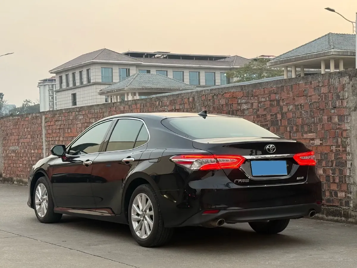2021 Toyota Camry 2.0L 178HP L4 CVT,autocango,china used car exporter,china ev exporter,chinese used car exporter,chinese used ev exporter
