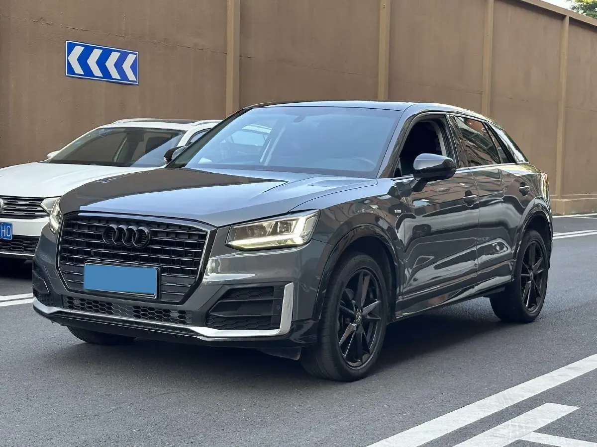 2020 Audi Q2L 1.4T 150HP L4 7DCT