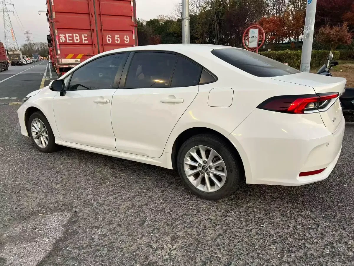 2021 Toyota Corolla 1.2T 116HP L4 CVT,autocango,china used car exporter,china ev exporter,chinese used car exporter,chinese used ev exporter