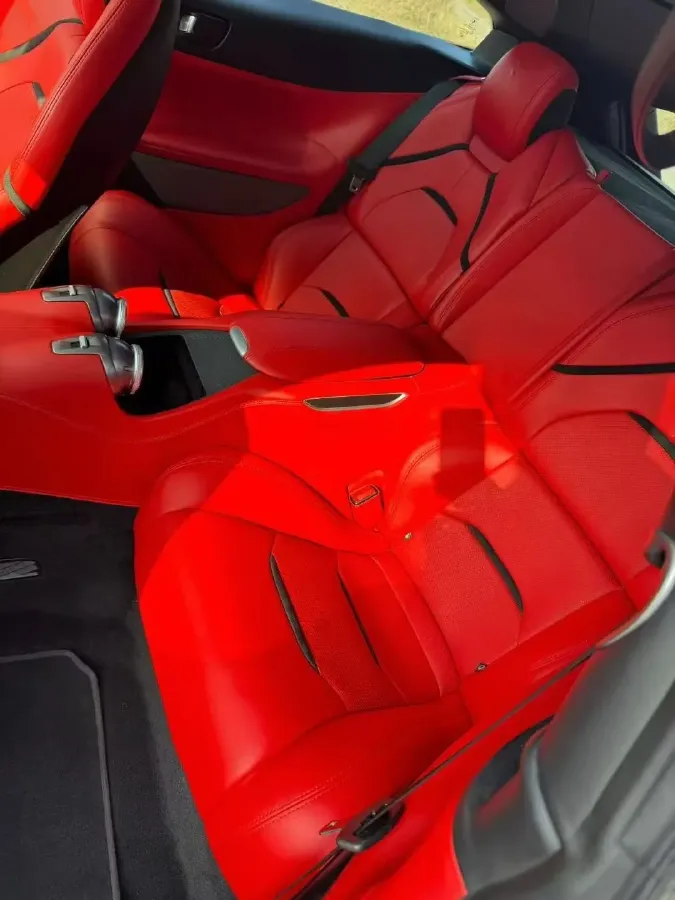 2017 Ferrari GTC4 Lusso 3.9T 609HP V8 7DCT,autocango,china used car exporter,china ev exporter,chinese used car exporter,chinese used ev exporter