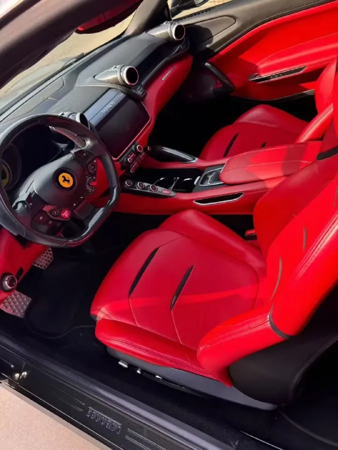 2017 Ferrari GTC4 Lusso 3.9T 609HP V8 7DCT,autocango,china used car exporter,china ev exporter,chinese used car exporter,chinese used ev exporter