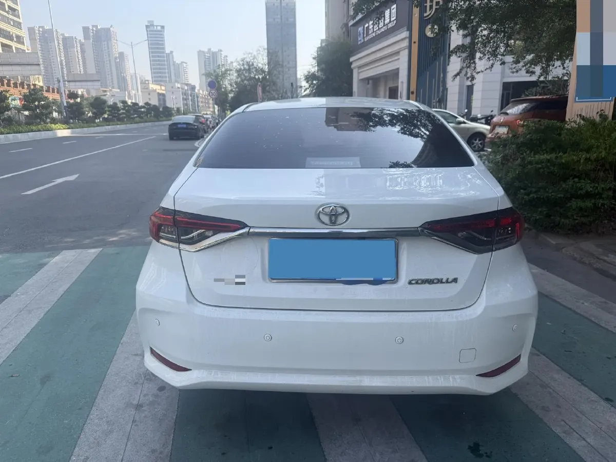 2021 Toyota Corolla 1.2T 116HP L4 CVT,autocango,china used car exporter,china ev exporter,chinese used car exporter,chinese used ev exporter