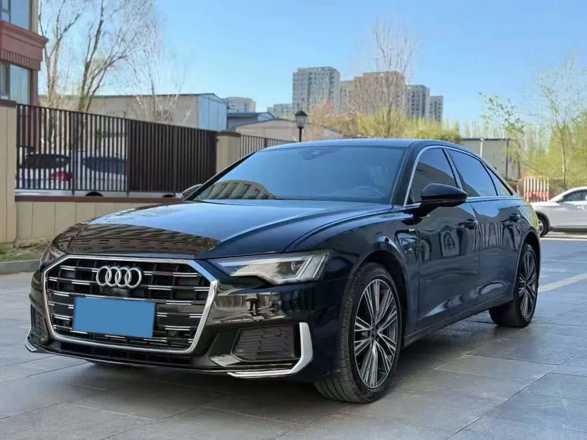 2021 Audi A6L 2.0T 224HP L4 7DCT