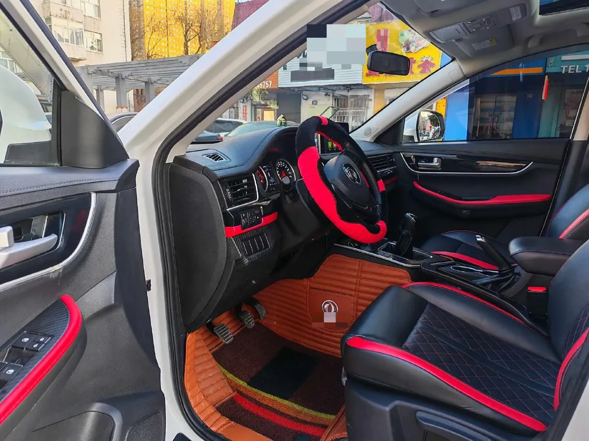 2019 DongFeng Forthing T5 1.5T 150HP L4 6MT,autocango,china used car exporter,china ev exporter,chinese used car exporter,chinese used ev exporter